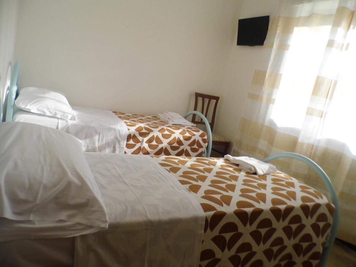 Bed and Breakfast A Casa Di Nelly Tortoreto Екстер'єр фото