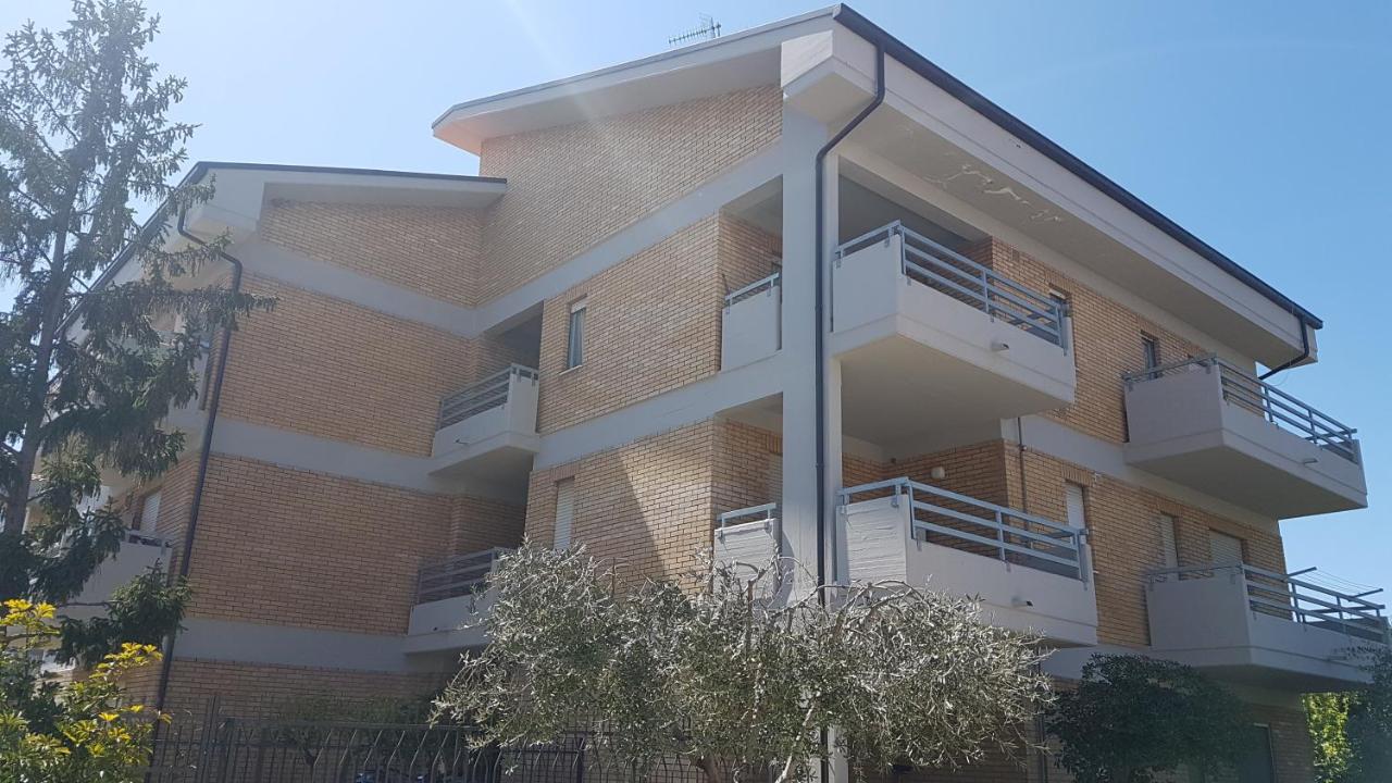 Bed and Breakfast A Casa Di Nelly Tortoreto Екстер'єр фото