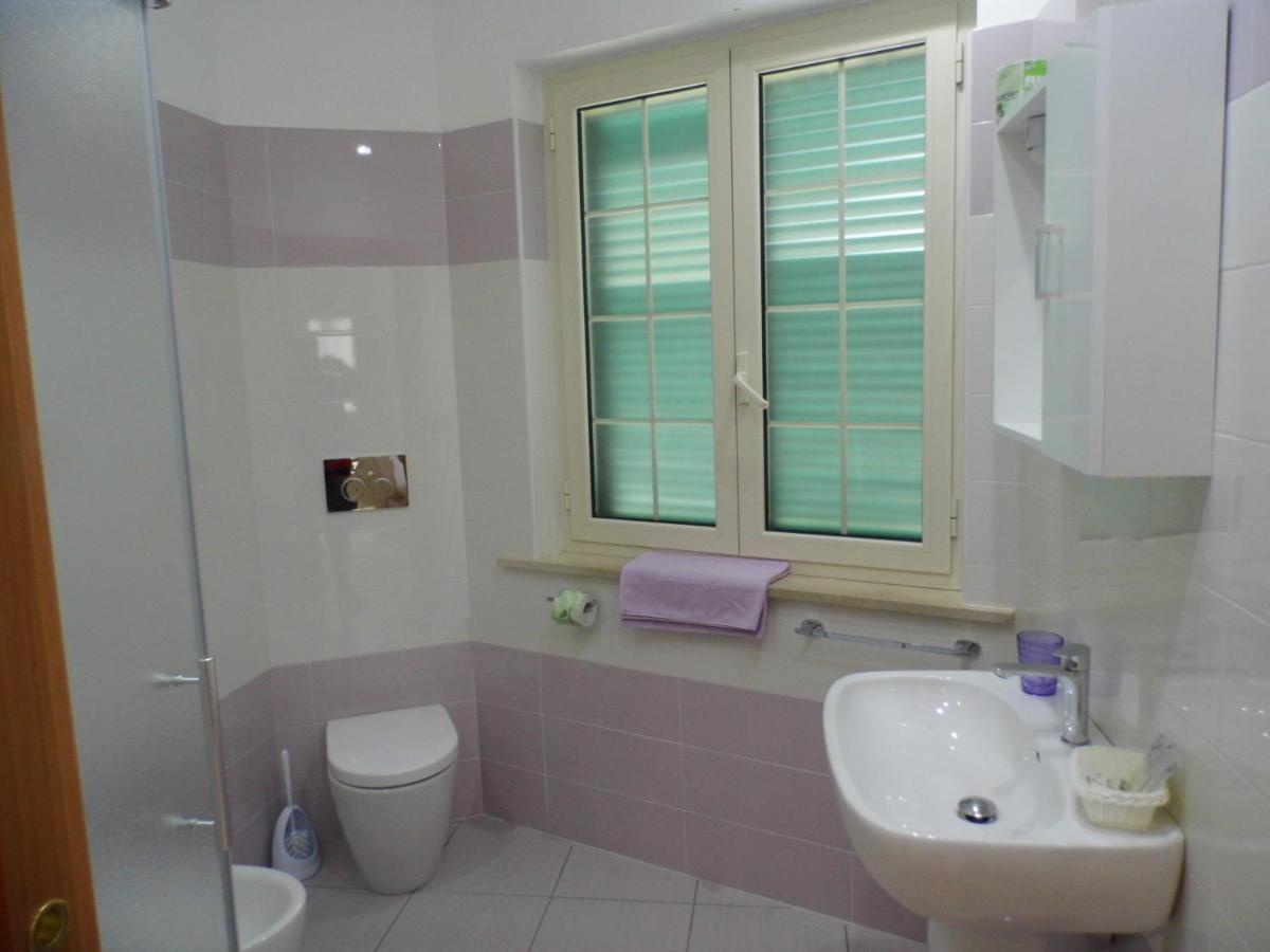 Bed and Breakfast A Casa Di Nelly Tortoreto Екстер'єр фото