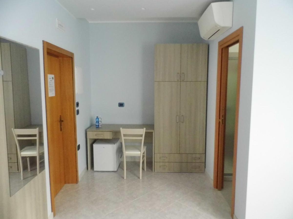 Bed and Breakfast A Casa Di Nelly Tortoreto Екстер'єр фото
