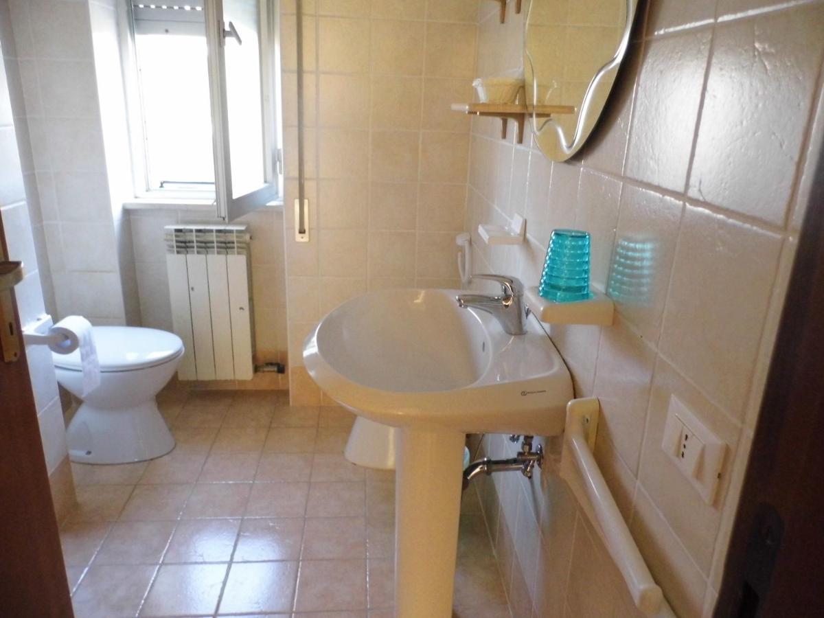 Bed and Breakfast A Casa Di Nelly Tortoreto Екстер'єр фото